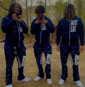 Meet your Posher, Latoya